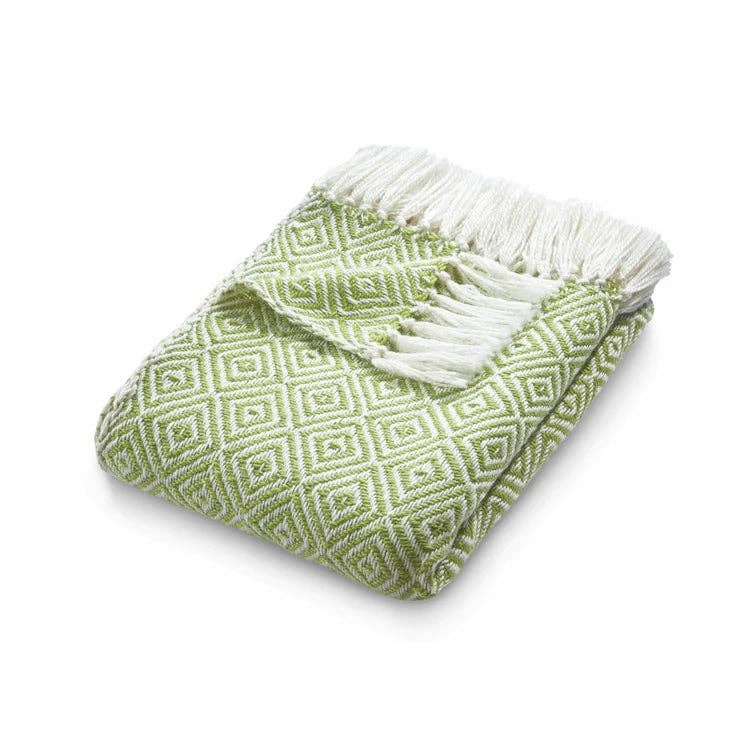 Woven diamond throw in green