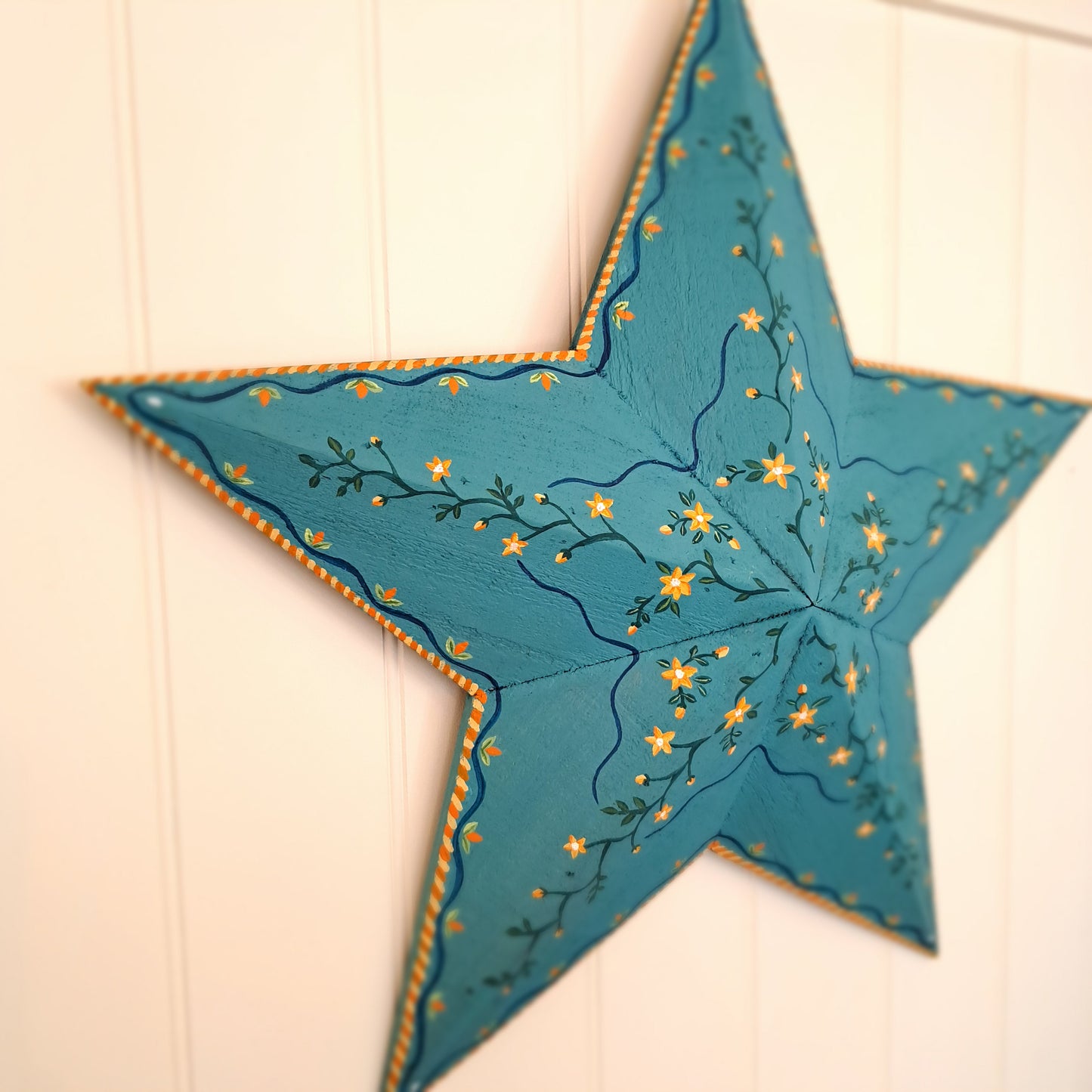 Hand-painted 60cm barn star
