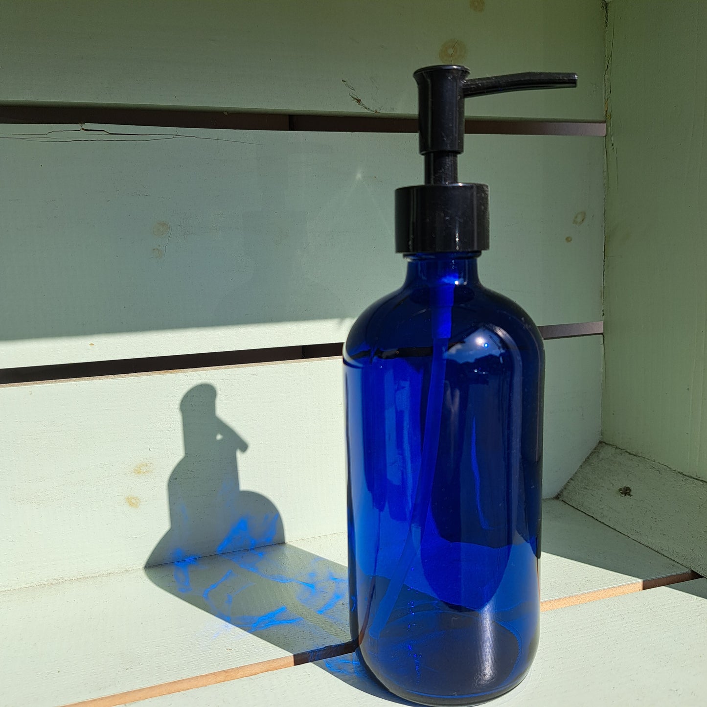 Glass pump dispenser