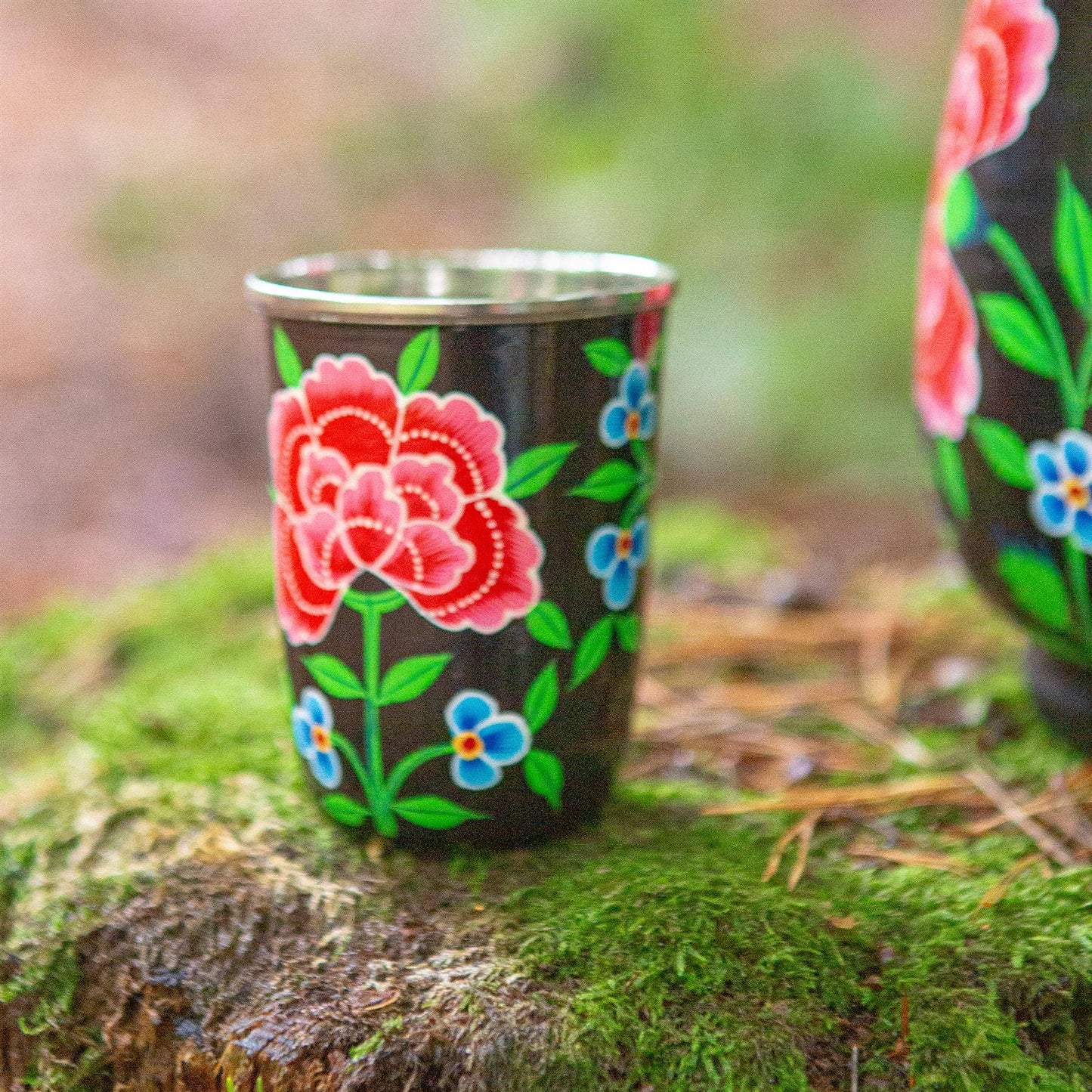 Peony hand-painted beaker