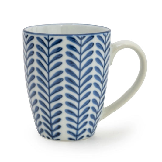 Blue & White leaf pattern mug