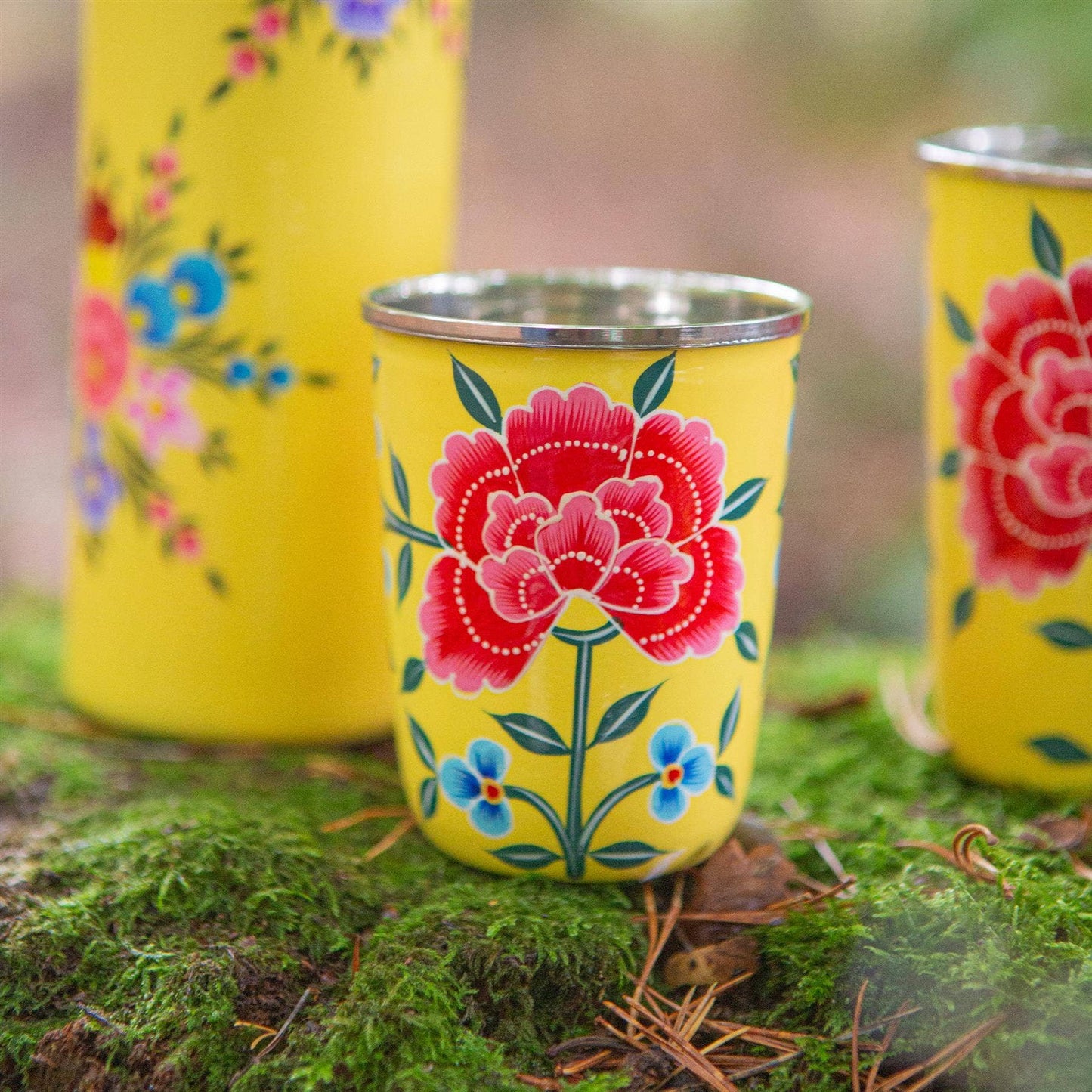 Peony hand-painted beaker