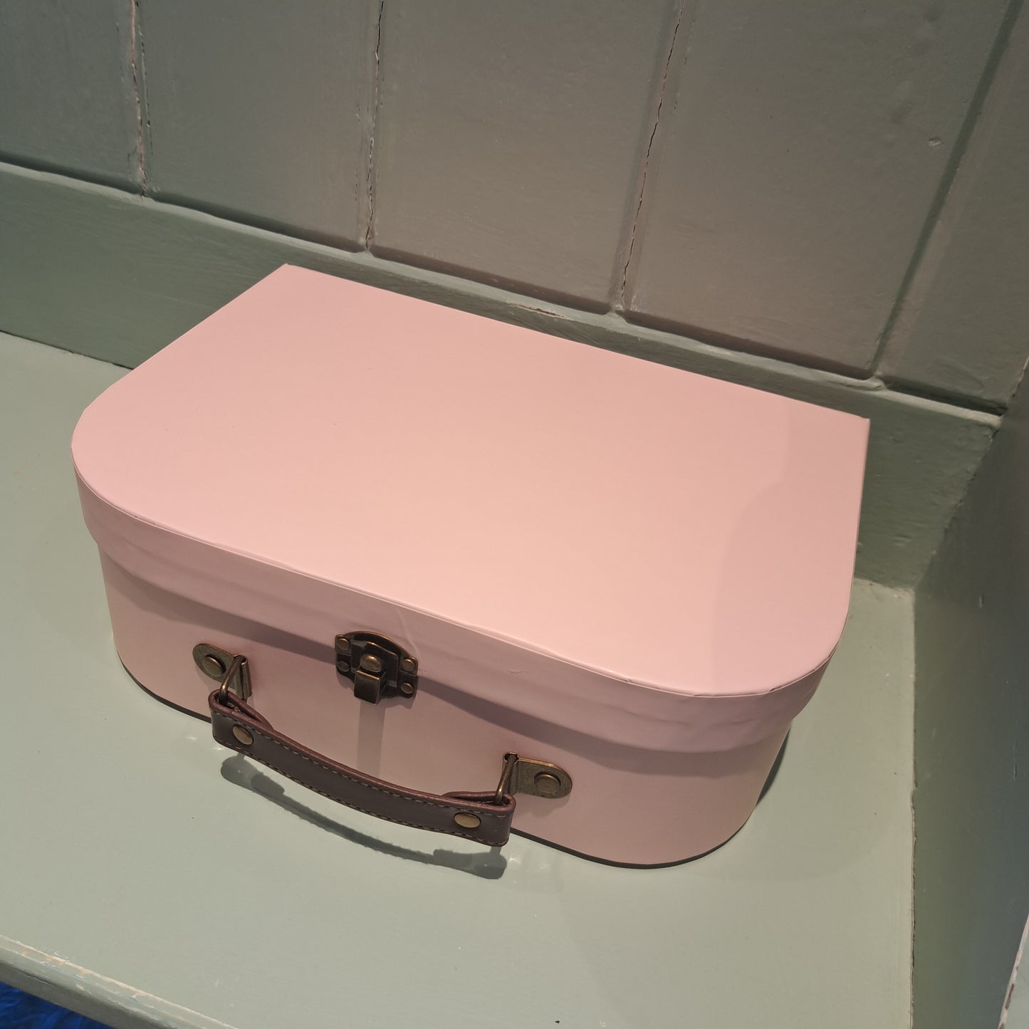 Pastel retro suitcases