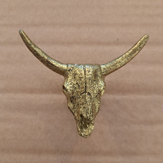 Horned skull handle