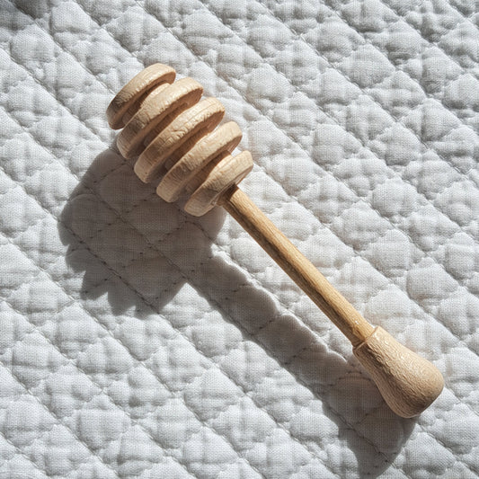 Wooden honey drizzler