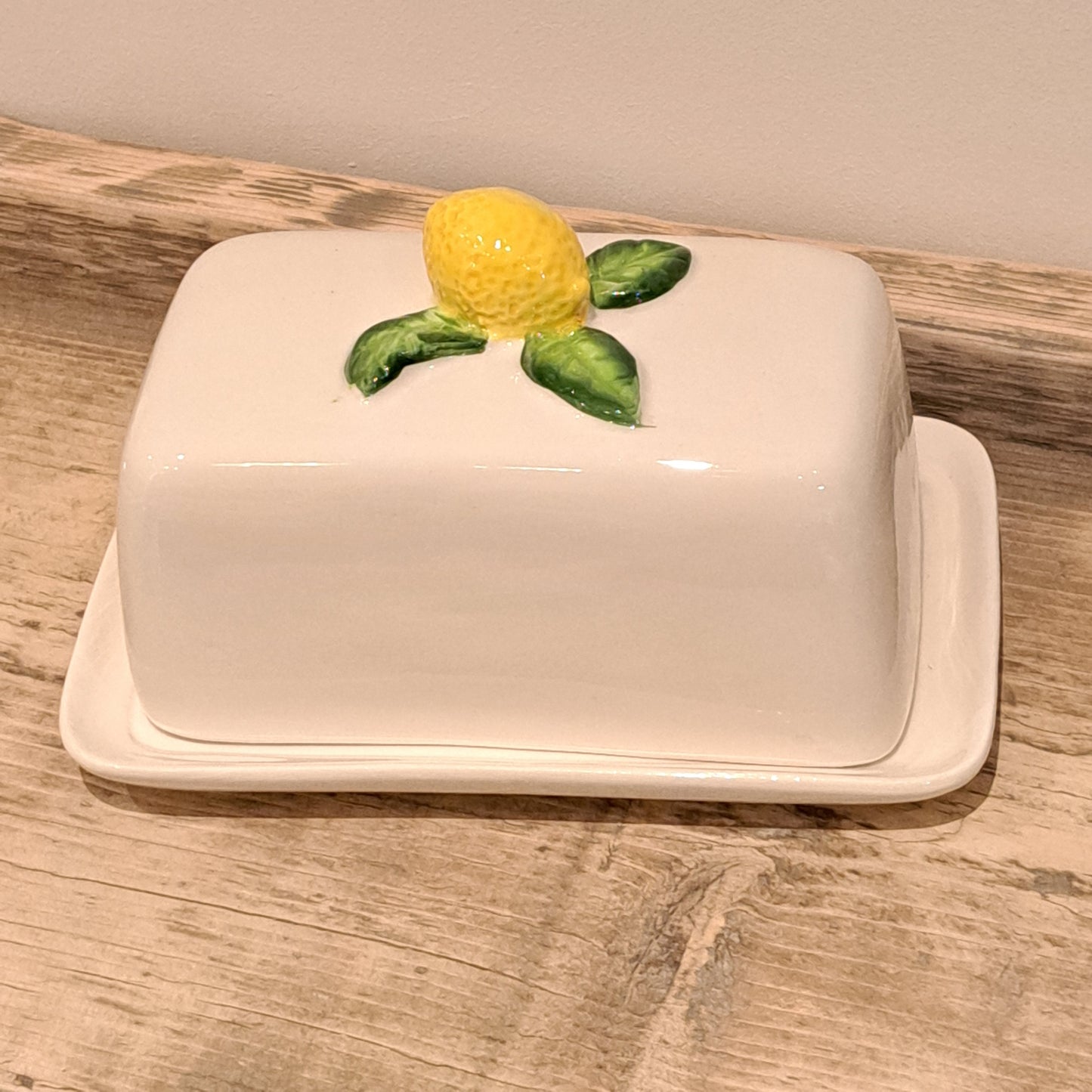 Lemon butter dish