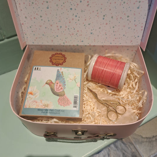 Gift set - pink suitcase
