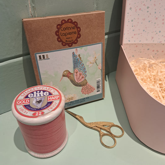 Gift set - pink suitcase