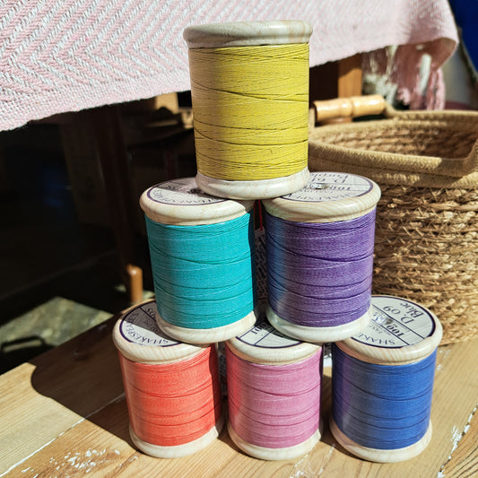 Cotton reel tins with Fudge