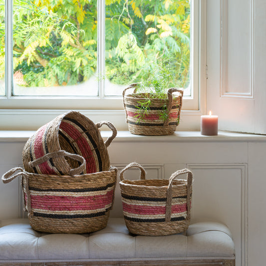 Rose stripe basket